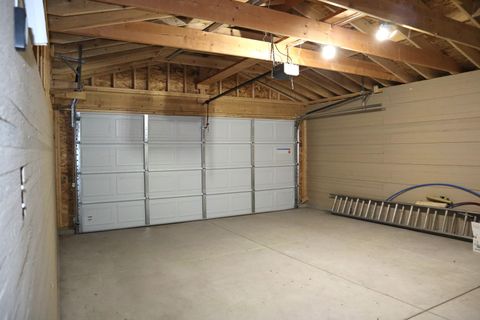 Tiny photo for 9138 S Essex Avenue, Chicago, IL 60617 (MLS # 12536696)