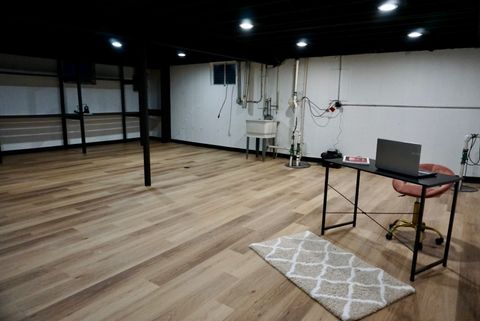 Tiny photo for 2018 E Ivy Lane, Mount Prospect, IL 60056 (MLS # 12612410)