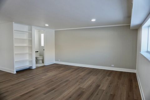 Tiny photo for 2018 E Ivy Lane, Mount Prospect, IL 60056 (MLS # 12612410)