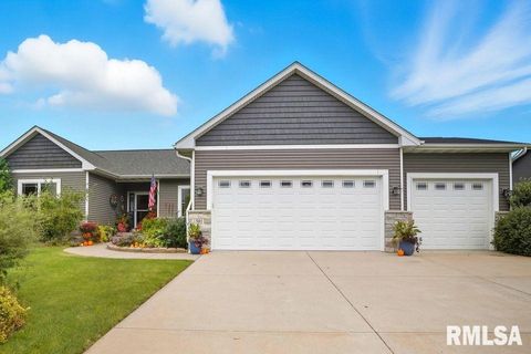Tiny photo for 501 PRAIRIE MEADOWS Drive, Blue Grass, IA 52726 (MLS # QC4268782)