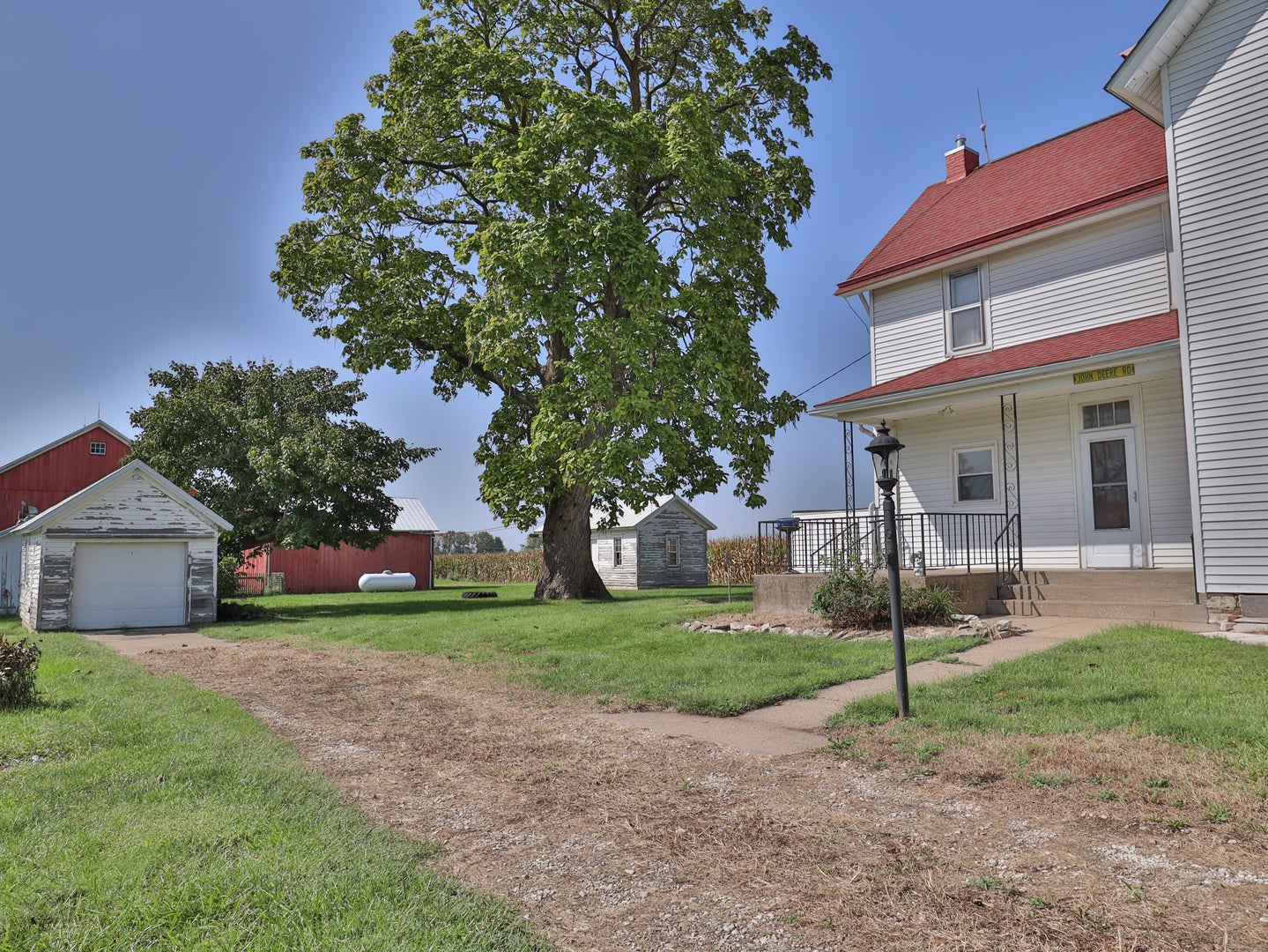 5017 N 72nd Street