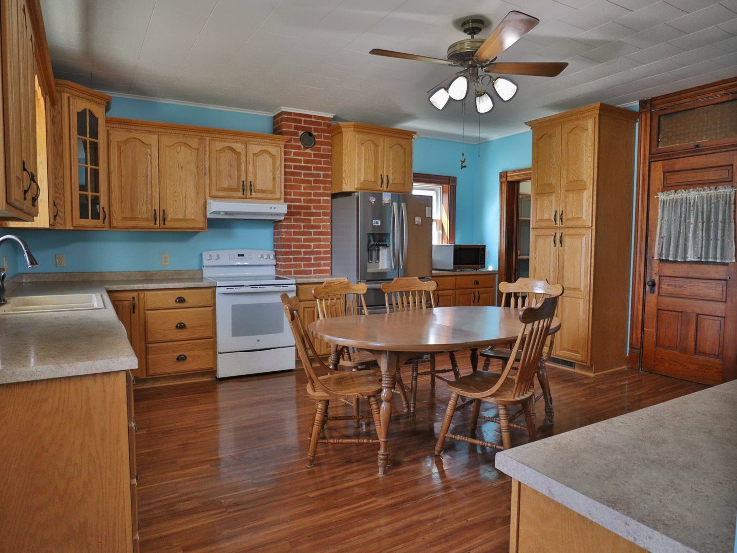 5017 N 72nd Street