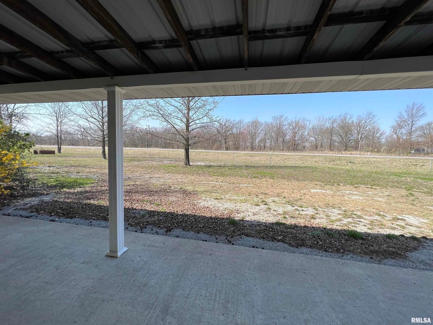 8890 US Hwy 45 N Highway