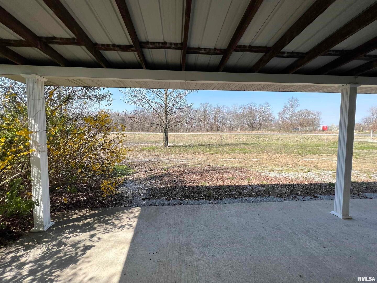 8890 US Hwy 45 N Highway