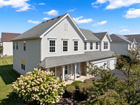 Tiny photo for 1916 BLUE HERON Circle, Bartlett, IL 60103 (MLS # 12574784)