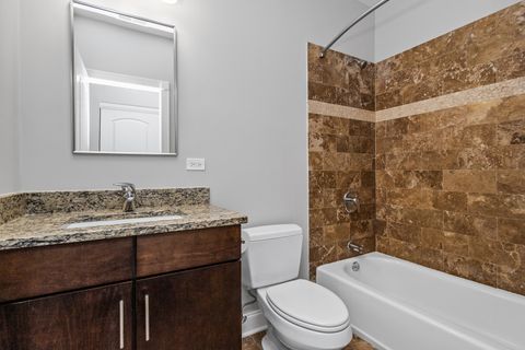 Tiny photo for 4444 N DAMEN Avenue #4E, Chicago, IL 60625 (MLS # 12514592)