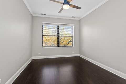 Tiny photo for 4444 N DAMEN Avenue #4E, Chicago, IL 60625 (MLS # 12514592)