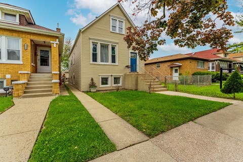 Tiny photo for 1330 Ridgeland Avenue, Berwyn, IL 60402 (MLS # 12691632)