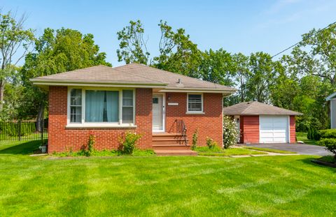 A home in Burr Ridge