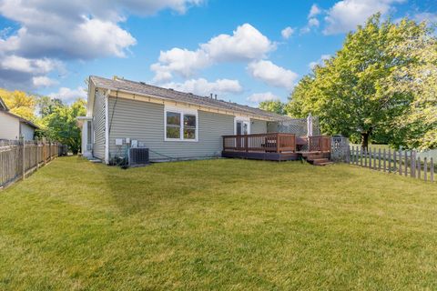 Tiny photo for 1643 Estate Circle, Naperville, IL 60565 (MLS # 12495851)