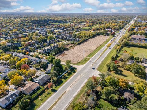 Tiny photo for 1643 Estate Circle, Naperville, IL 60565 (MLS # 12495851)