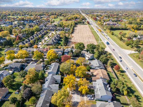 Tiny photo for 1643 Estate Circle, Naperville, IL 60565 (MLS # 12495851)