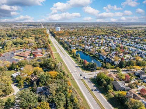 Tiny photo for 1643 Estate Circle, Naperville, IL 60565 (MLS # 12495851)