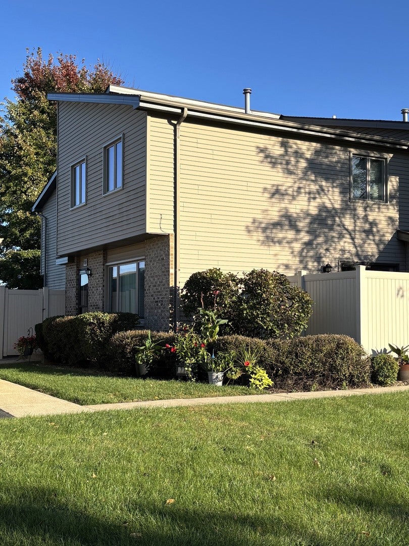 776 Lake Road 776