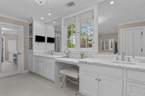 Tiny photo for Lake Bluff, IL 60044 (MLS # 12569376)