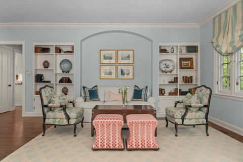 Tiny photo for Lake Bluff, IL 60044 (MLS # 12569376)