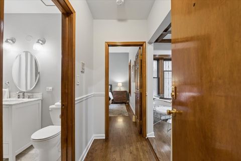 Tiny photo for 4028 N Sheridan Road #1R, Chicago, IL 60613 (MLS # 12570087)