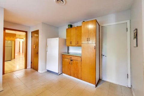 Tiny photo for 102 W Stratford Place, Mount Prospect, IL 60056 (MLS # 12789791)