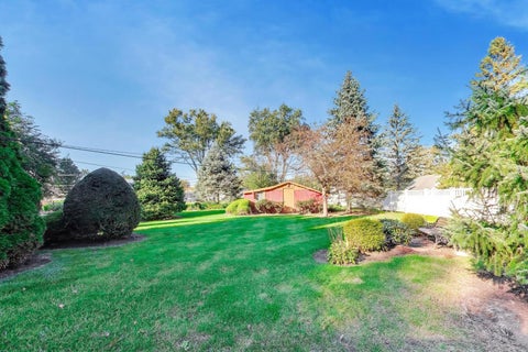 Tiny photo for 102 W Stratford Place, Mount Prospect, IL 60056 (MLS # 12789791)