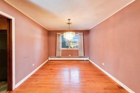 Tiny photo for 102 W Stratford Place, Mount Prospect, IL 60056 (MLS # 12789791)