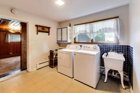 Tiny photo for 102 W Stratford Place, Mount Prospect, IL 60056 (MLS # 12789791)