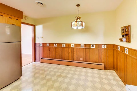 Tiny photo for 102 W Stratford Place, Mount Prospect, IL 60056 (MLS # 12789791)