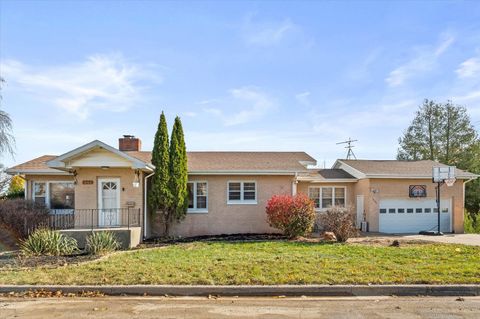 Photo of 1060 Catherine Street, Joliet, IL 60435 (MLS # 12515604)