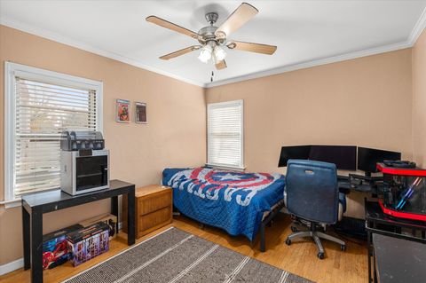 Tiny photo for 1060 Catherine Street, Joliet, IL 60435 (MLS # 12515604)