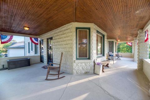 Tiny photo for 8611 Archer Avenue, Willow Springs, IL 60480 (MLS # 12418335)