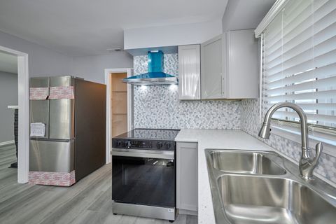 Tiny photo for 257 N Grace Street, Lombard, IL 60148 (MLS # 12606191)