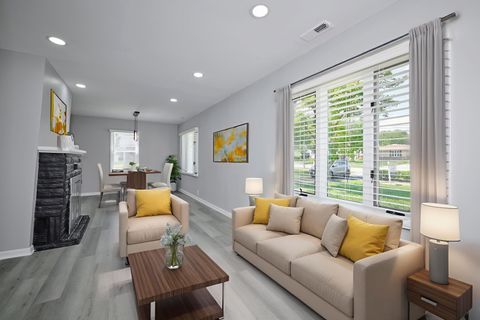 Tiny photo for 257 N Grace Street, Lombard, IL 60148 (MLS # 12606191)