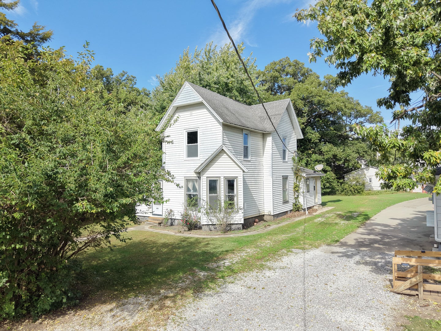 608 E Locust Street