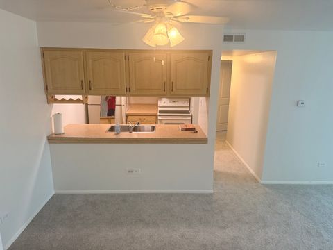 Tiny photo for 13933 James Drive #820, Crestwood, IL 60418 (MLS # 12473763)