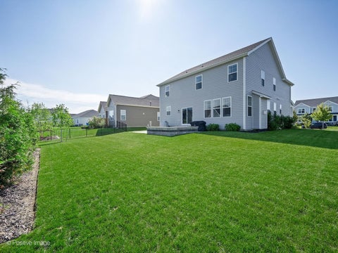 Tiny photo for 3550 Doral Drive, Elgin, IL 60124 (MLS # 12755121)