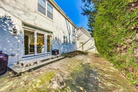 Tiny photo for 88 Holabird Circle, Highwood, IL 60040 (MLS # 12684280)