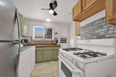 Tiny photo for 8430 S Keating Avenue, Chicago, IL 60652 (MLS # 12752234)