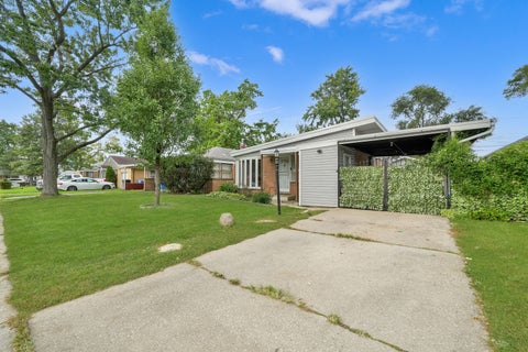 Tiny photo for 8430 S Keating Avenue, Chicago, IL 60652 (MLS # 12752234)