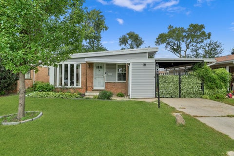 Photo of 8430 S Keating Avenue, Chicago, IL 60652 (MLS # 12752234)