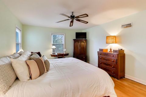 Tiny photo for 200 S Derbyshire Lane, Arlington Heights, IL 60004 (MLS # 12547738)