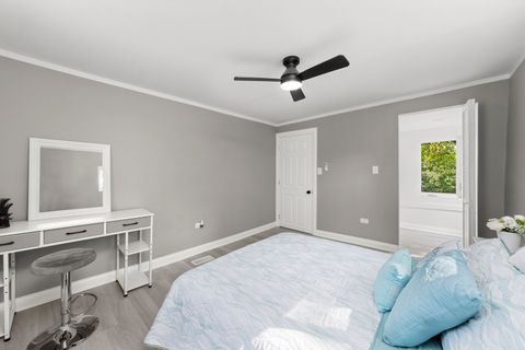 Tiny photo for 608 E Washington Street, Joliet, IL 60433 (MLS # 12489523)