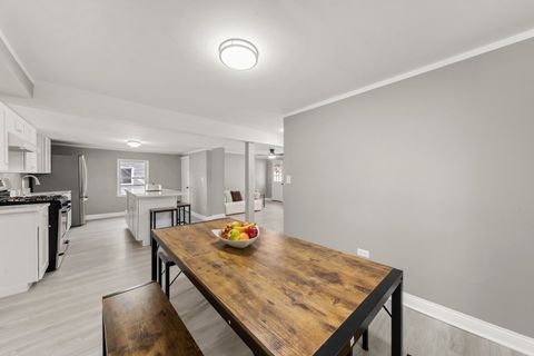 Tiny photo for 608 E Washington Street, Joliet, IL 60433 (MLS # 12489523)