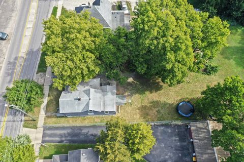 Tiny photo for 608 E Washington Street, Joliet, IL 60433 (MLS # 12489523)