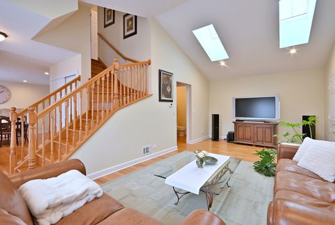 Tiny photo for 693 Le Parc Circle, Buffalo Grove, IL 60089 (MLS # 12548576)