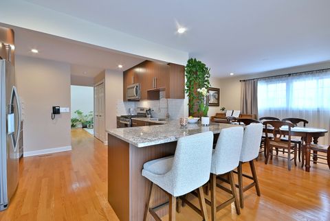 Tiny photo for 693 Le Parc Circle, Buffalo Grove, IL 60089 (MLS # 12548576)