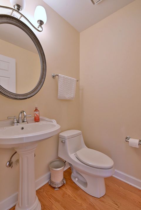 Tiny photo for 693 Le Parc Circle, Buffalo Grove, IL 60089 (MLS # 12548576)