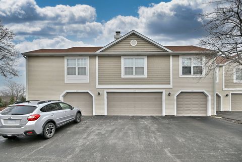 Tiny photo for 693 Le Parc Circle, Buffalo Grove, IL 60089 (MLS # 12548576)