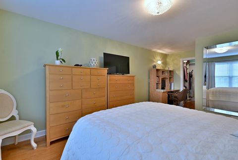 Tiny photo for 693 Le Parc Circle, Buffalo Grove, IL 60089 (MLS # 12548576)