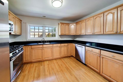 Tiny photo for 215 S EVERGREEN Avenue #C, Arlington Heights, IL 60005 (MLS # 12793139)