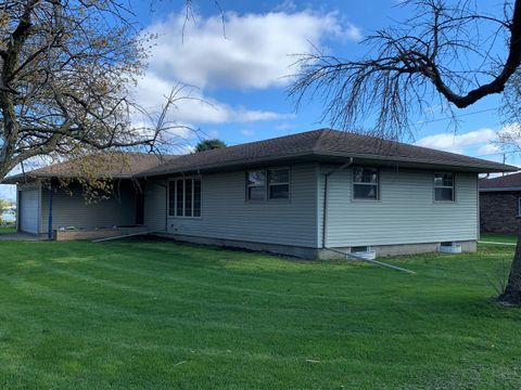 Tiny photo for 602 N Maple Street, Herscher, IL 60941 (MLS # 12527992)