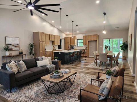 Tiny photo for 14063 N LINK Lane, Mt Vernon, IL 62864 (MLS # EB459293)